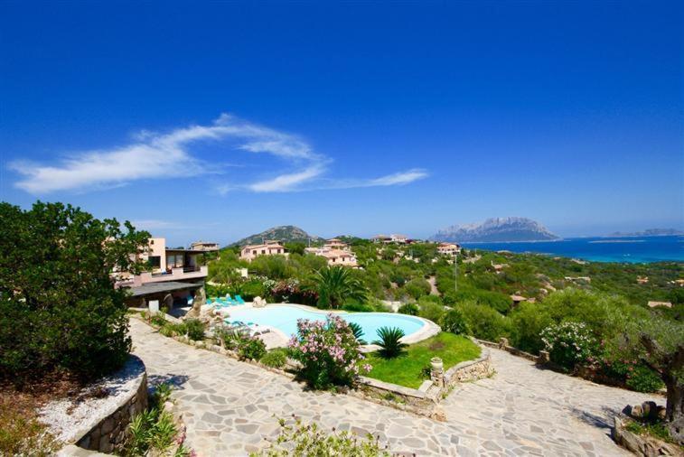 Villa And Pool Tavolara ViewPorto Istana エクステリア 写真