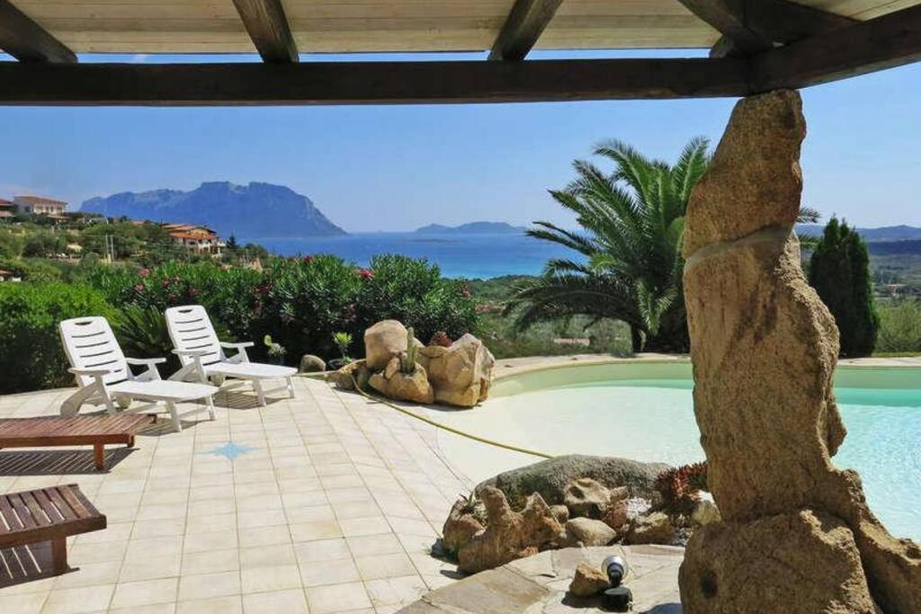 Villa And Pool Tavolara ViewPorto Istana エクステリア 写真