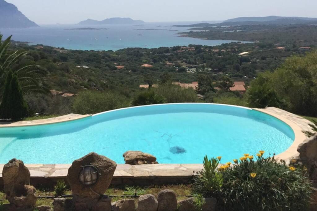 Villa And Pool Tavolara ViewPorto Istana エクステリア 写真